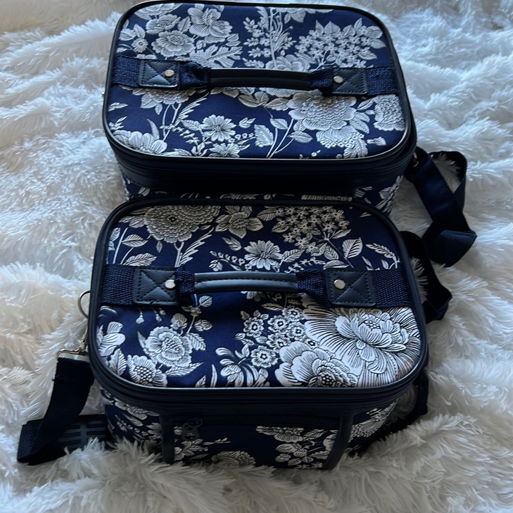 Train case set